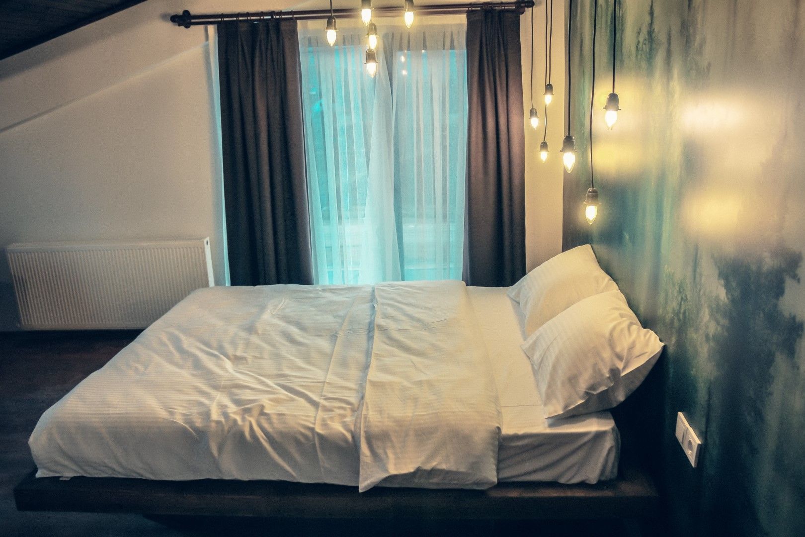 Corner Suite 1